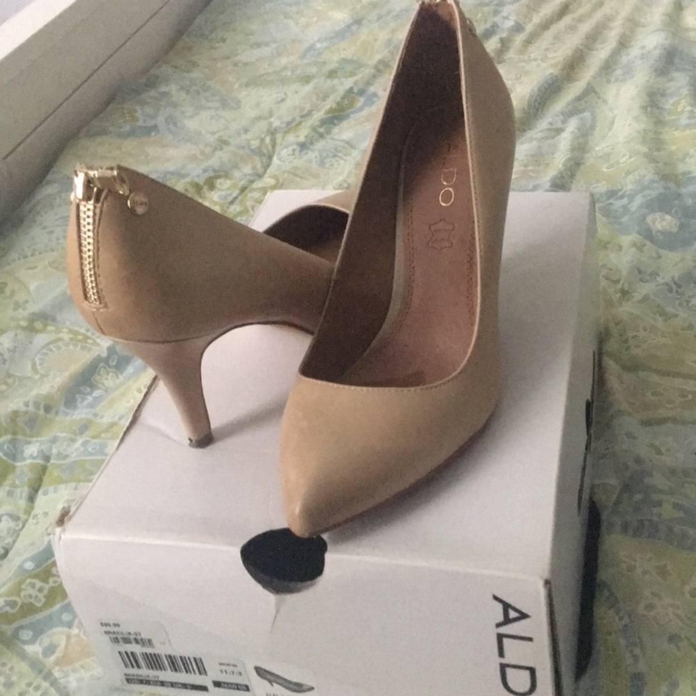 Aldo nude heels sz 7.5